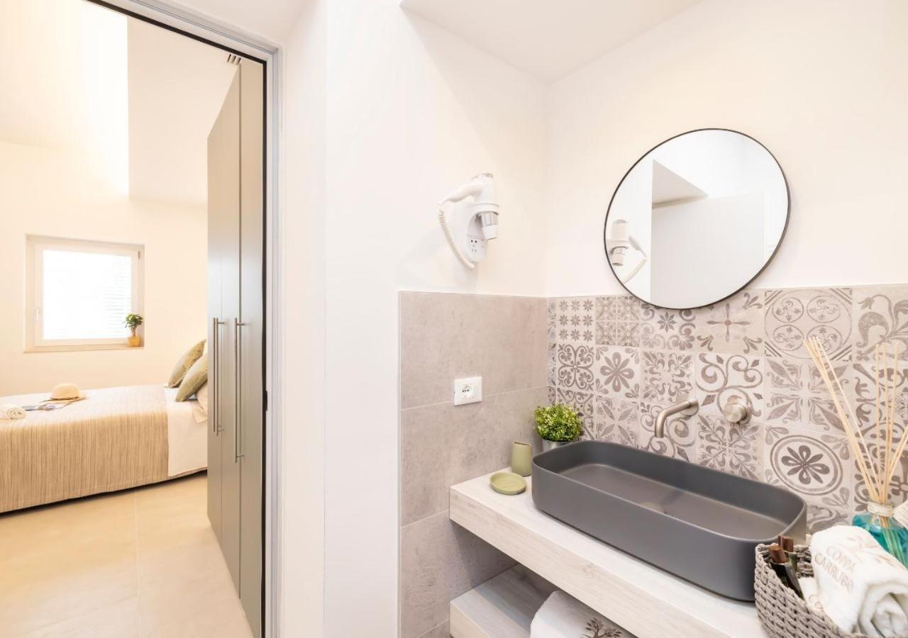 Апартаменты Coppa Carrubo Residenza Вьесте Экстерьер фото